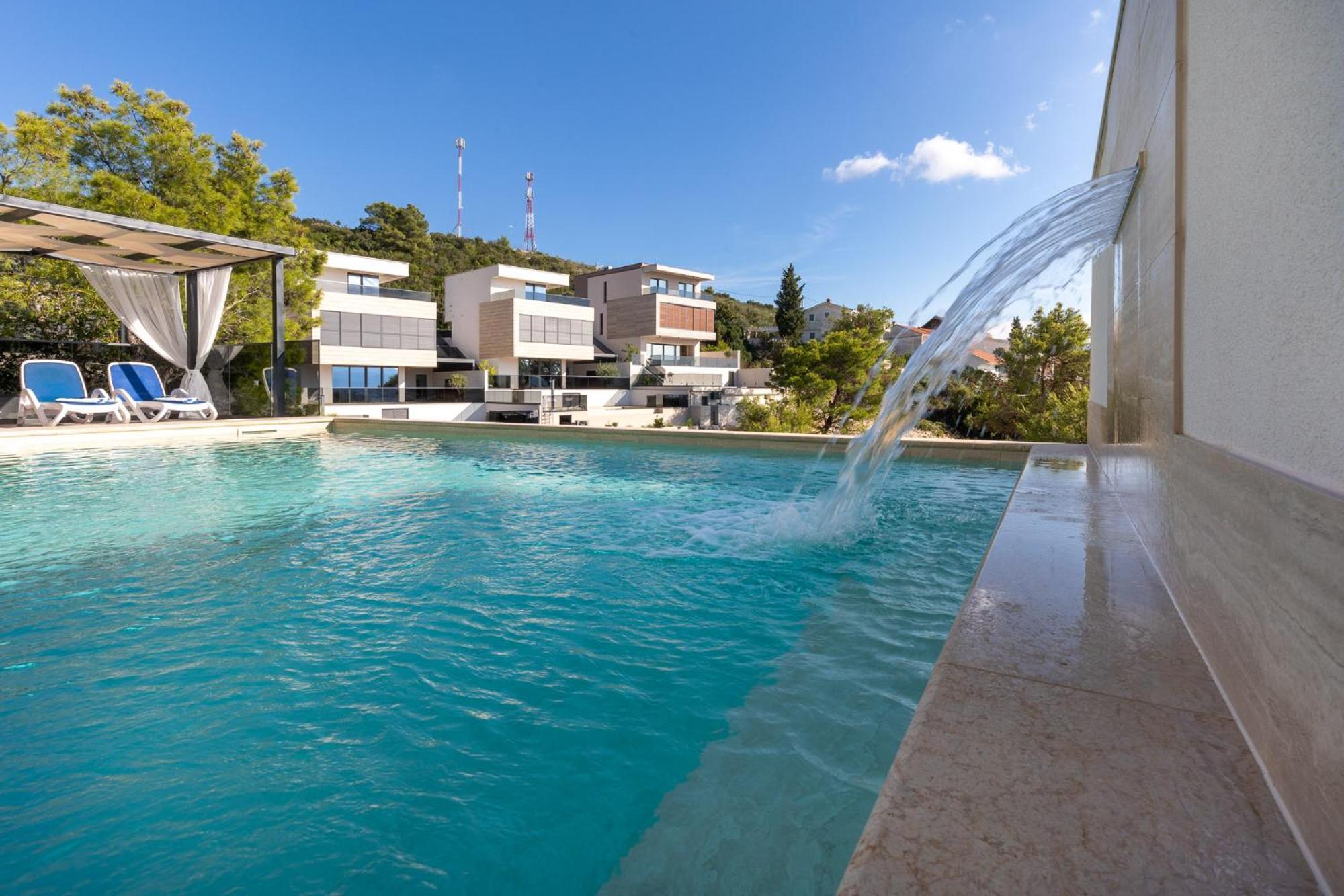 Adria View Vila *